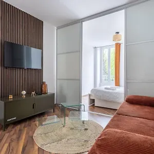  Appartement Make History - France